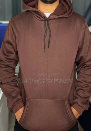 ሁዲ ሹራብ ለብርድ ለመዘነጥ