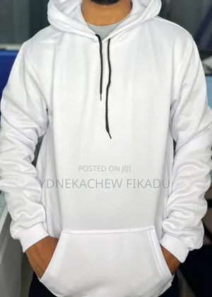 ሁዲ ሹራብ ለብርድ ለመዘነጥ