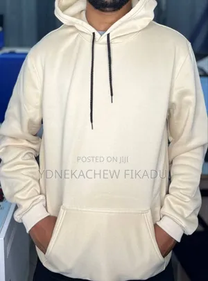 ሁዲ ሹራብ ለብርድ ለመዘነጥ