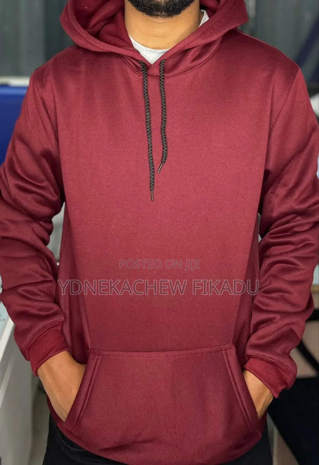 ሁዲ ሹራብ ለብርድ ለመዘነጥ