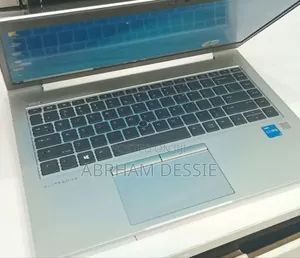 New Laptop HP EliteBook 840 G5 16GB Intel Core I7 SSD 512GB