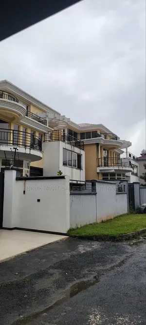 2bdrm Apartment in Hayat Near Sunshine, Bole for sale