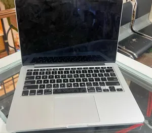 Photo - New Laptop Apple MacBook Pro 2015 8GB Intel Core I5 SSD 128GB