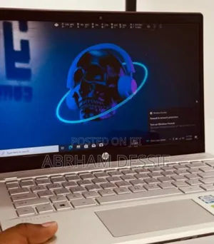 New Laptop HP Pavilion 15 8GB Intel Core I5 SSD 256GB