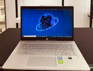 New Laptop HP Pavilion 14 8GB Intel Core I5 SSD 256GB