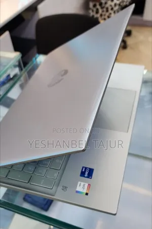 Photo - New Laptop HP Pavilion 15 8GB Intel Core I7 SSD 512GB