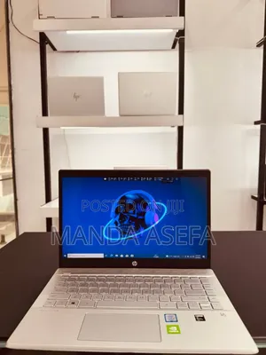 New Laptop HP Pavilion 14 8GB Intel Core I5 SSD 256GB