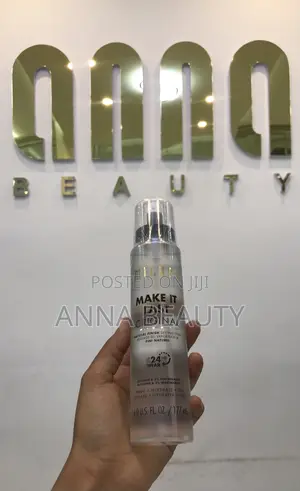 Photo - Milani Make It Last Original Setting Spray