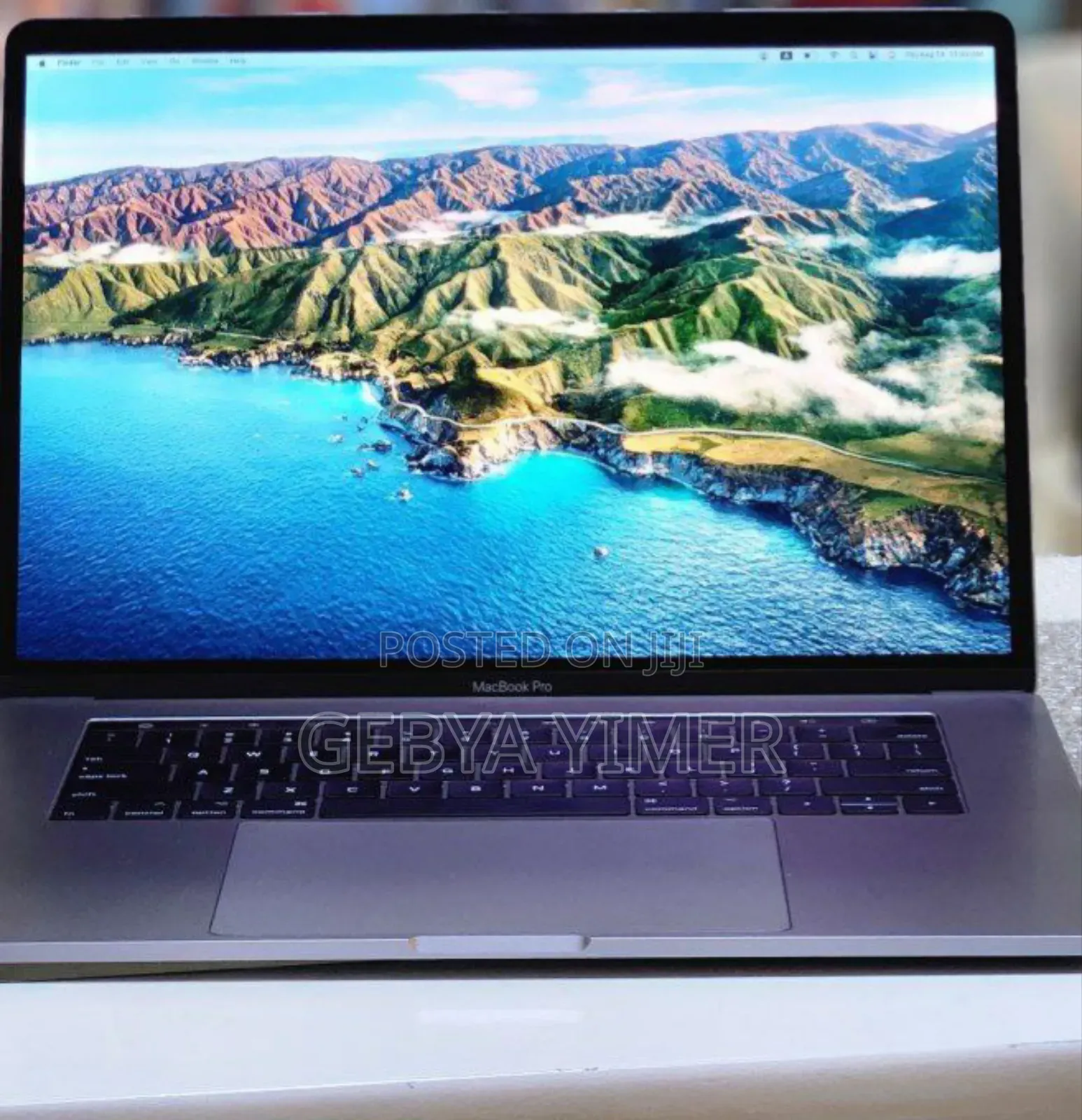 New Laptop Apple MacBook Pro 2017 16GB Intel Core I7 SSD 512GB