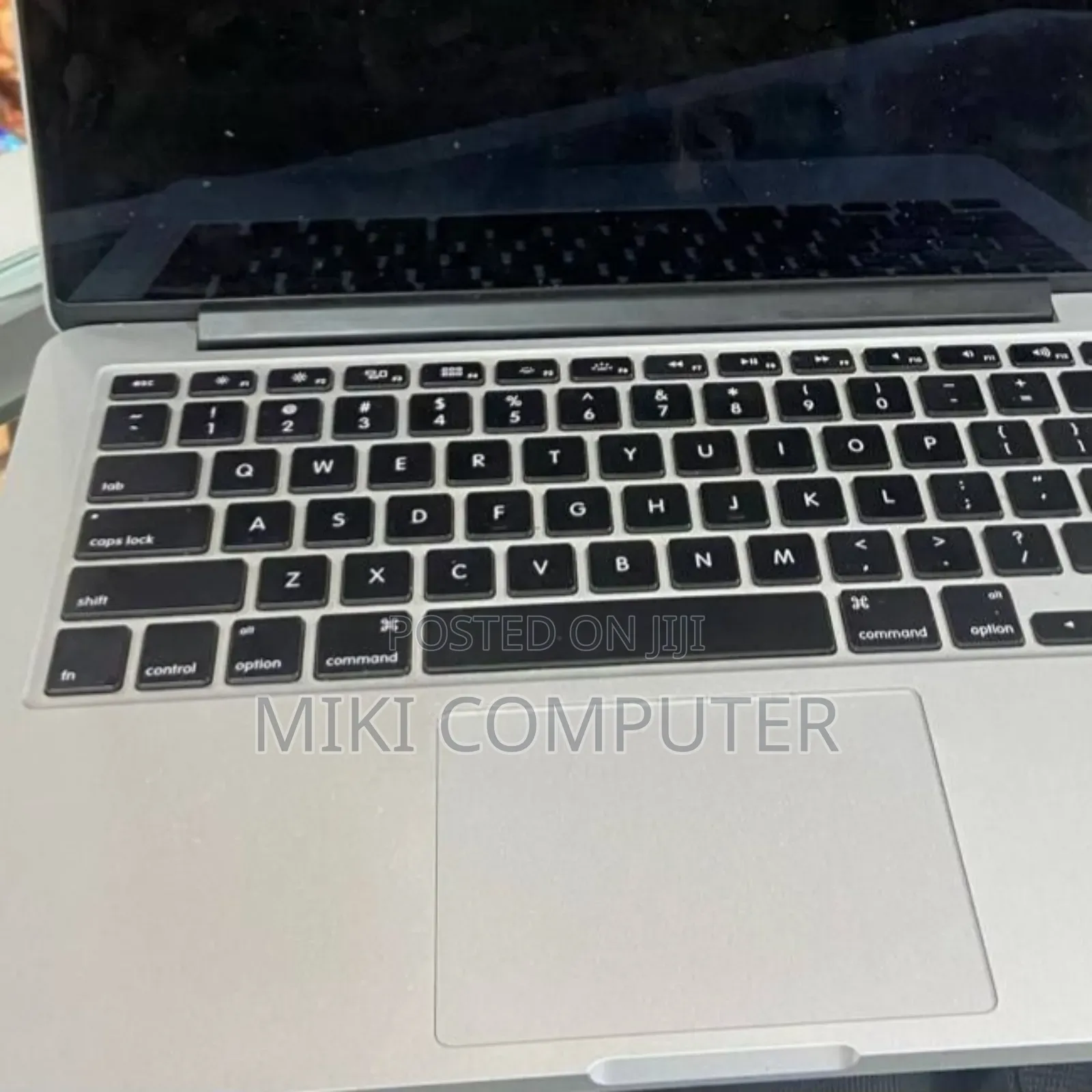 New Laptop Apple MacBook Pro 2015 8GB Intel Core I5 SSD 128GB