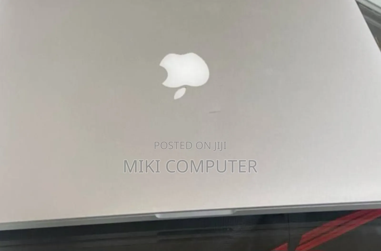 New Laptop Apple MacBook Pro 2015 8GB Intel Core I5 SSD 128GB