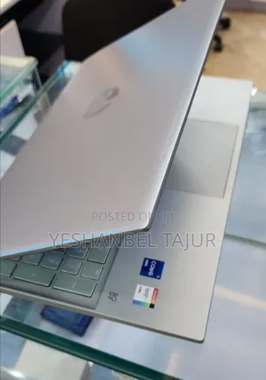 New Laptop HP Pavilion 15 8GB Intel Core I7 SSD 512GB