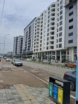 3bdrm Apartment in Jenboro Realestate, Bole for sale