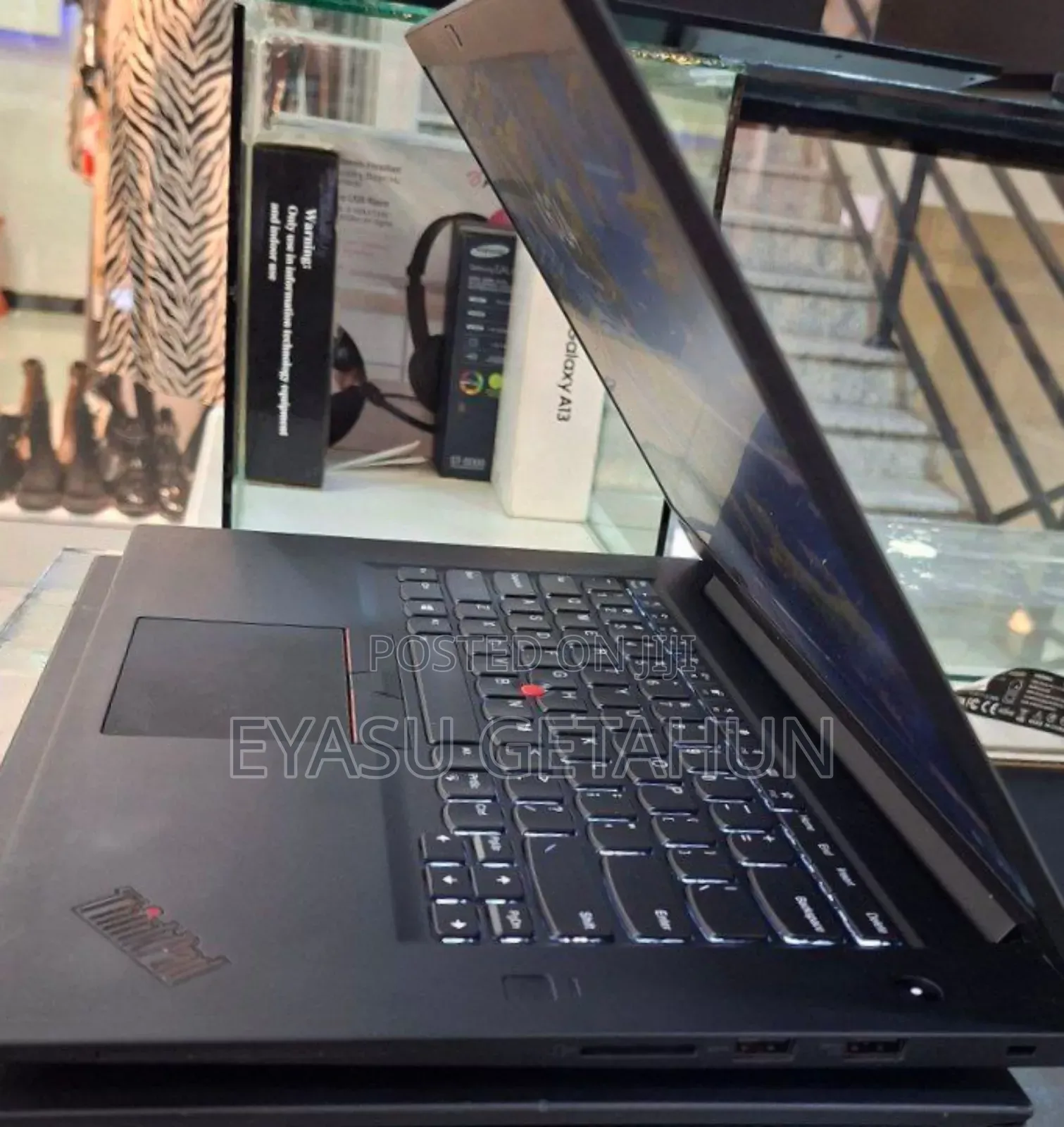 New Laptop Lenovo Thinkpad P15s 16GB Intel Core I7 SSD 512GB