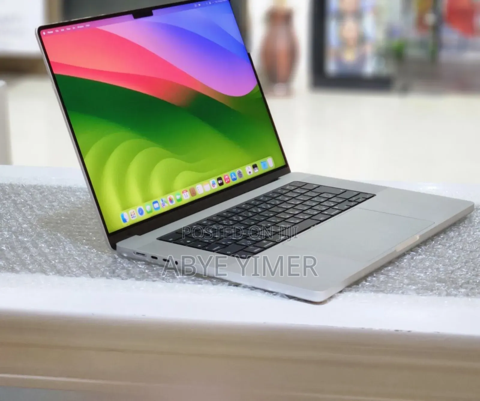 New Laptop Apple MacBook Pro M1 32GB Intel Core M SSD 512GB