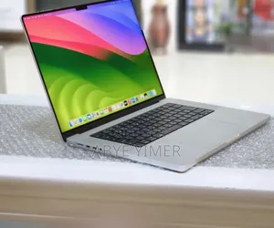 New Laptop Apple MacBook Pro M1 32GB Intel Core M SSD 512GB