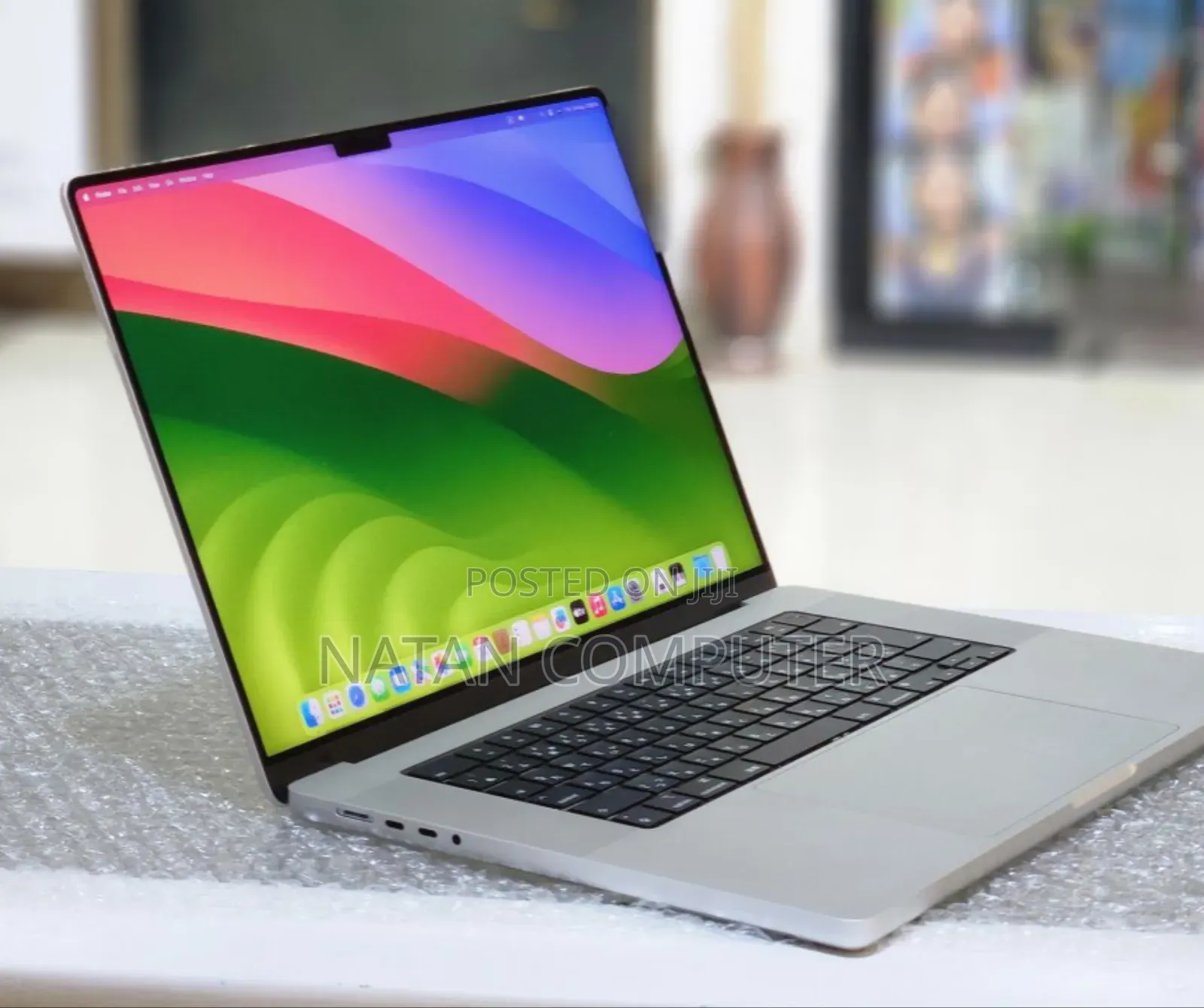 New Laptop Apple MacBook Pro M1 32GB Apple M1 Pro SSD 512GB