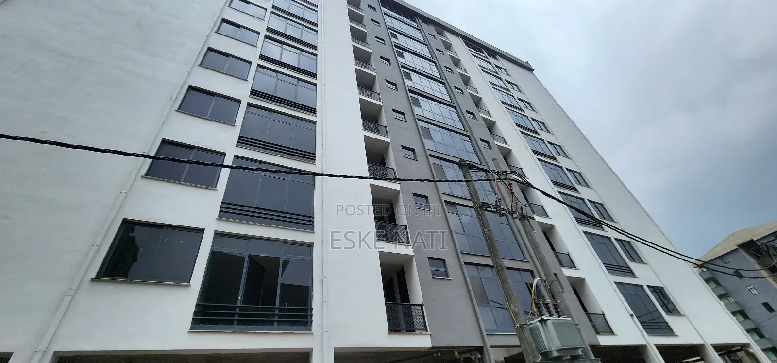 4bdrm Apartment in Ayat, Bole for sale