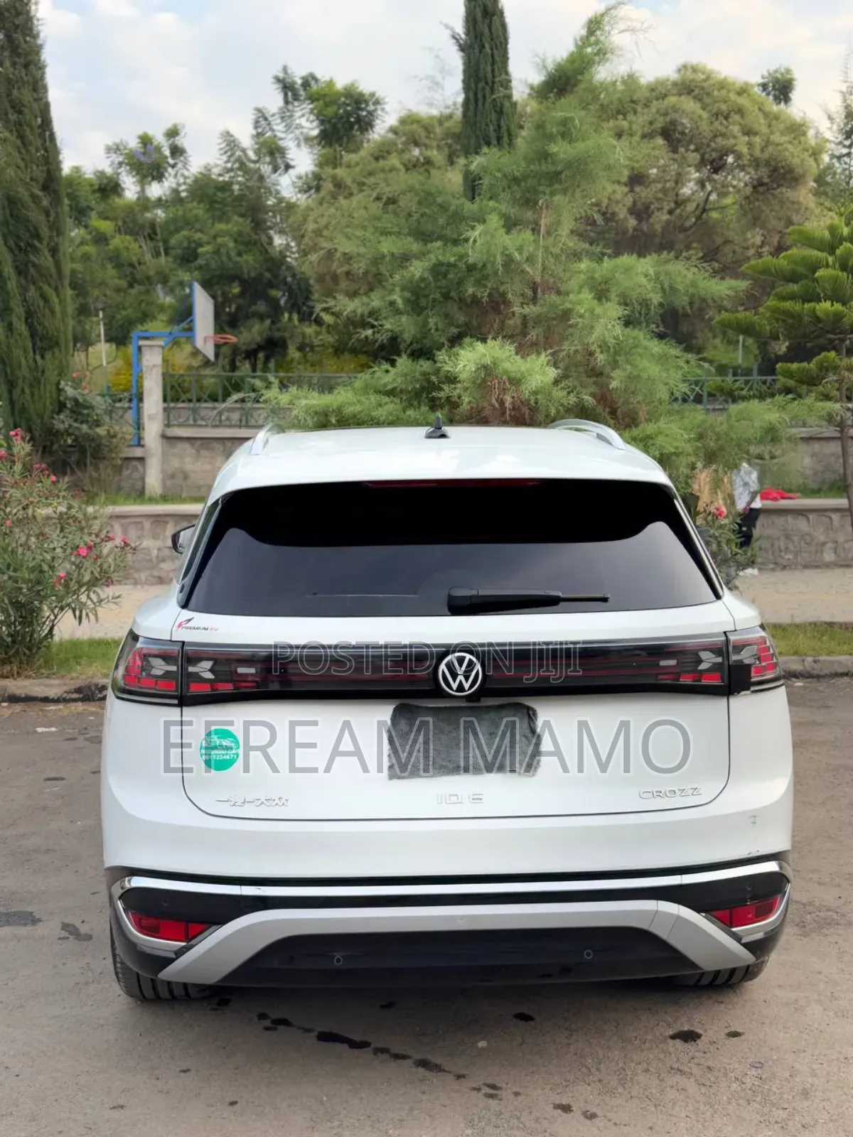 Volkswagen ID.6 2024 White