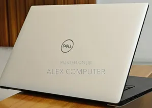 Photo - New Laptop Dell Precision 15 5540 32GB Intel Core I9 SSD 1T