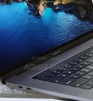 New Laptop Apple MacBook Pro 2017 16GB Intel Core I7 SSD 512GB