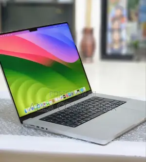 New Laptop Apple MacBook Pro M1 32GB Apple M1 Pro SSD 512GB