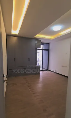 3bdrm Apartment in Jemboro, Bole for sale