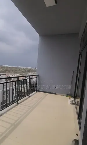 3bdrm Apartment in Jemboro, Bole for sale