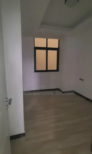 3bdrm Apartment in Jemboro, Bole for sale