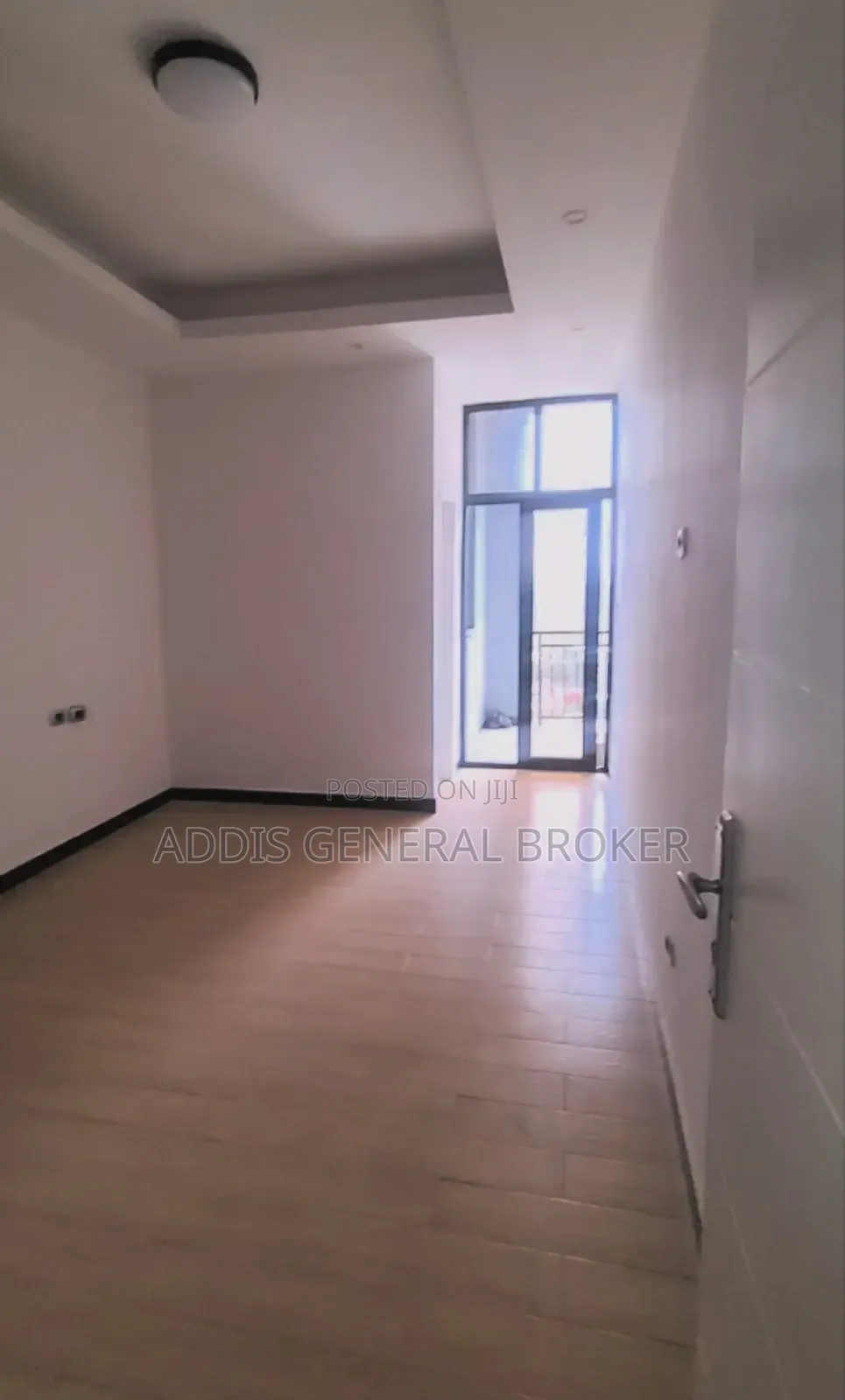 3bdrm Apartment in Jemboro, Bole for sale