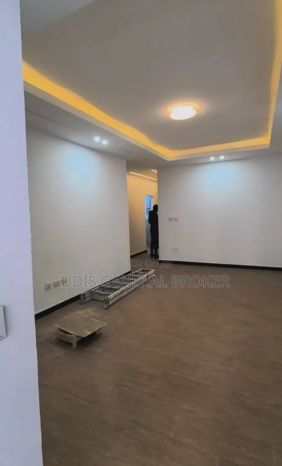 3bdrm Apartment in Jemboro, Bole for sale