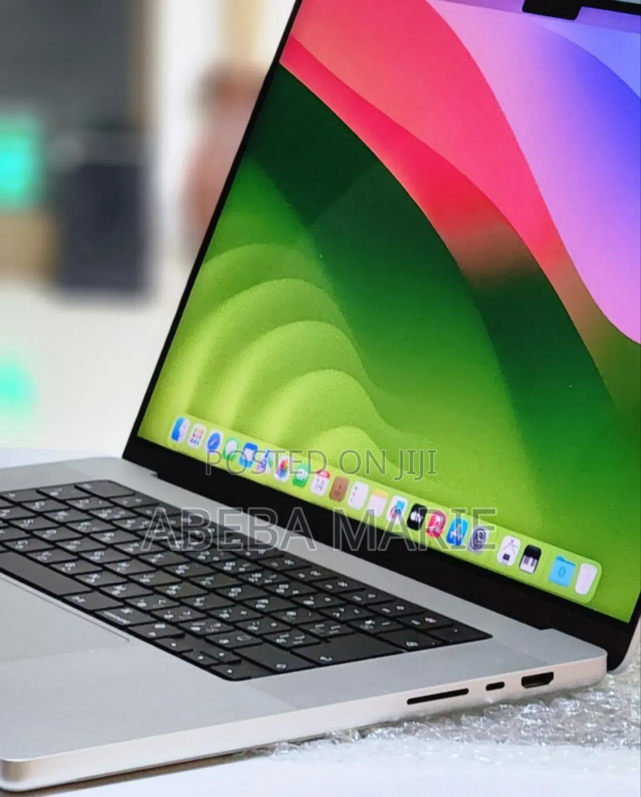 New Laptop Apple MacBook Pro M1 32GB Apple M1 Pro SSD 512GB