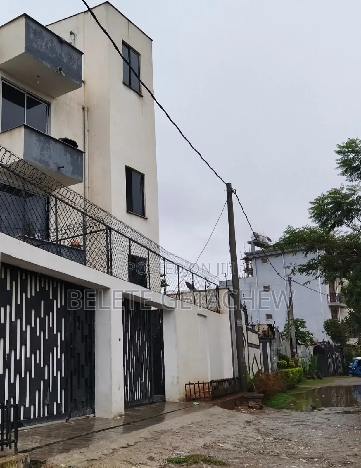 8bdrm House in Lafto, G+2 Luxury for sale