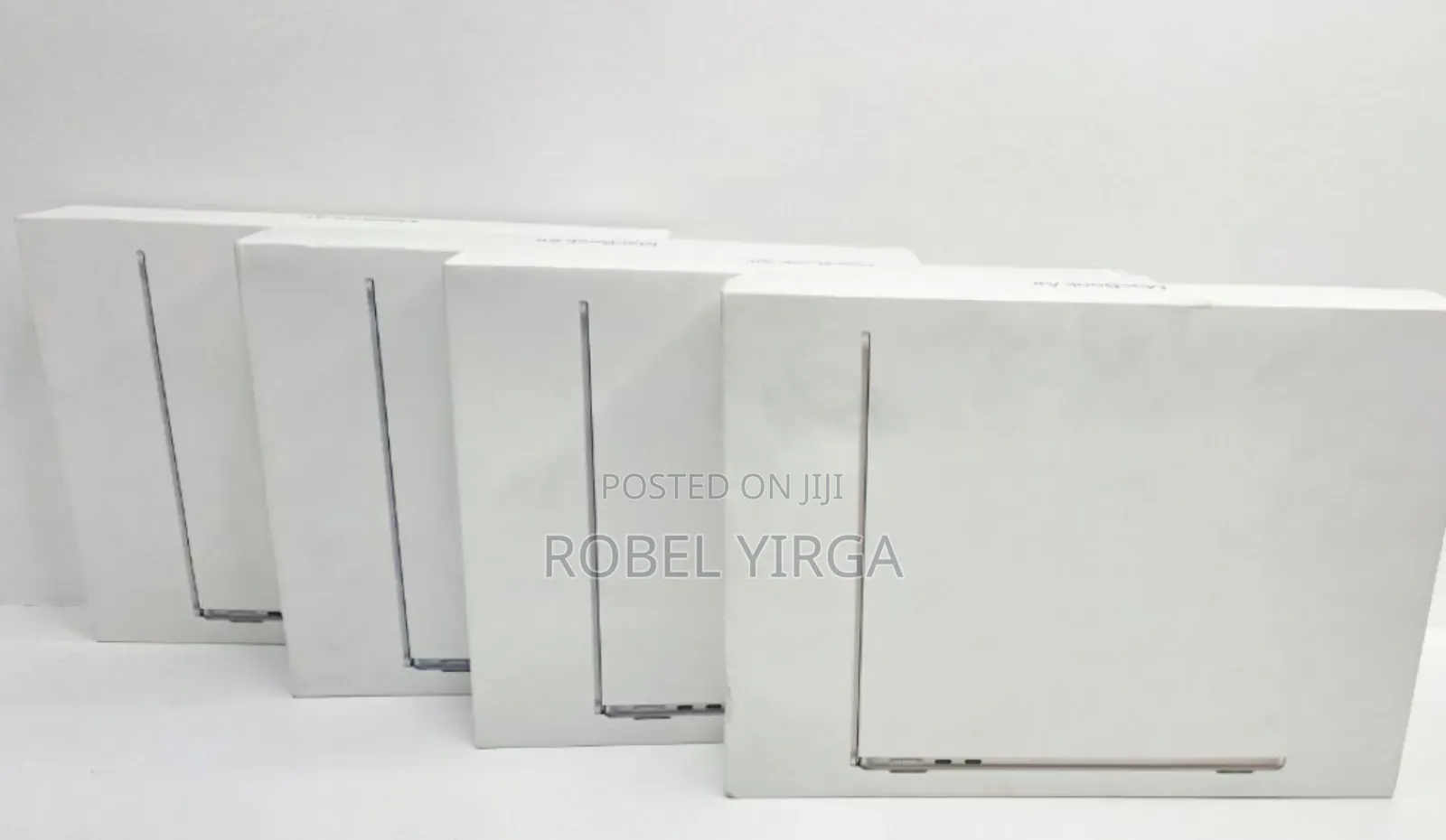 New Laptop Apple MacBook Air 2025 M4 13-Inch 16GB Apple M4 SSD 512GB