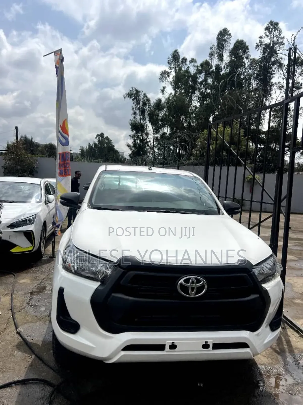 New Toyota Hilux 2023 White