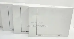 New Laptop Apple MacBook Air 2025 M4 13-Inch 16GB Intel SSD 256GB