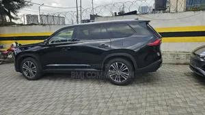 Photo - New Toyota Highlander Platinum 2025 Black