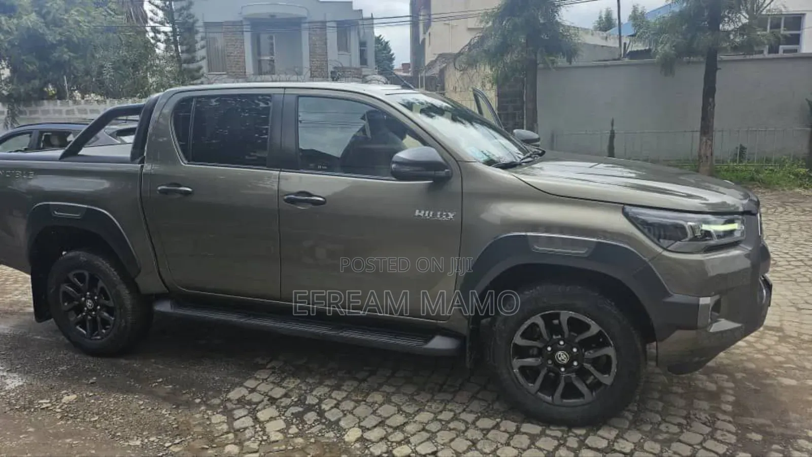 Toyota Hilux 2022 Gray