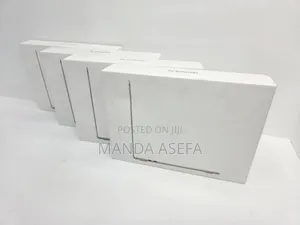 New Laptop Apple MacBook Air 16GB Apple M4 SSD 256GB