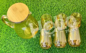 ውብ የሆነ የውሃ እንዲሁም Jog