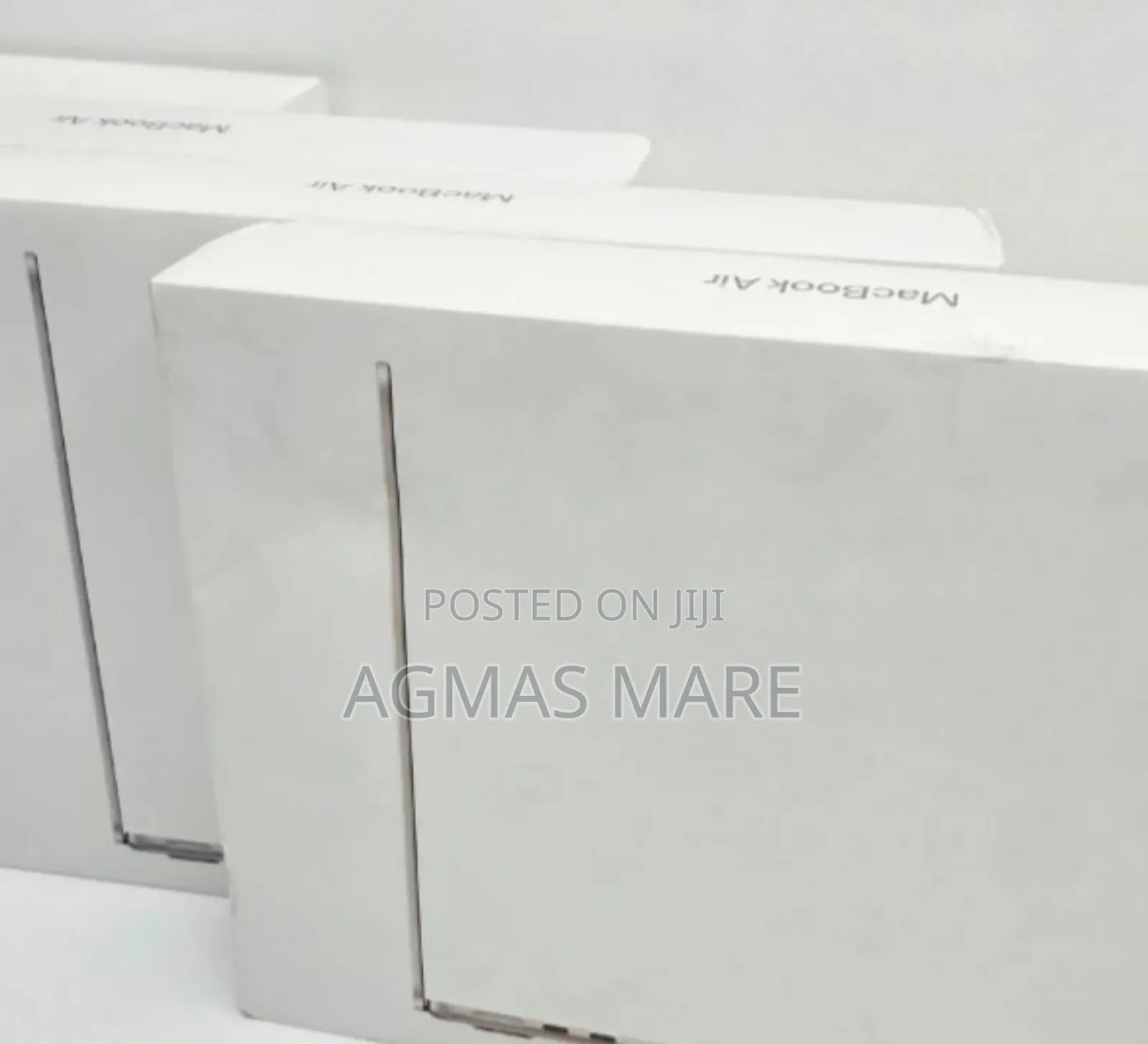 New Laptop Apple MacBook Air 2025 M4 13-Inch 16GB Apple M4 SSD 256GB