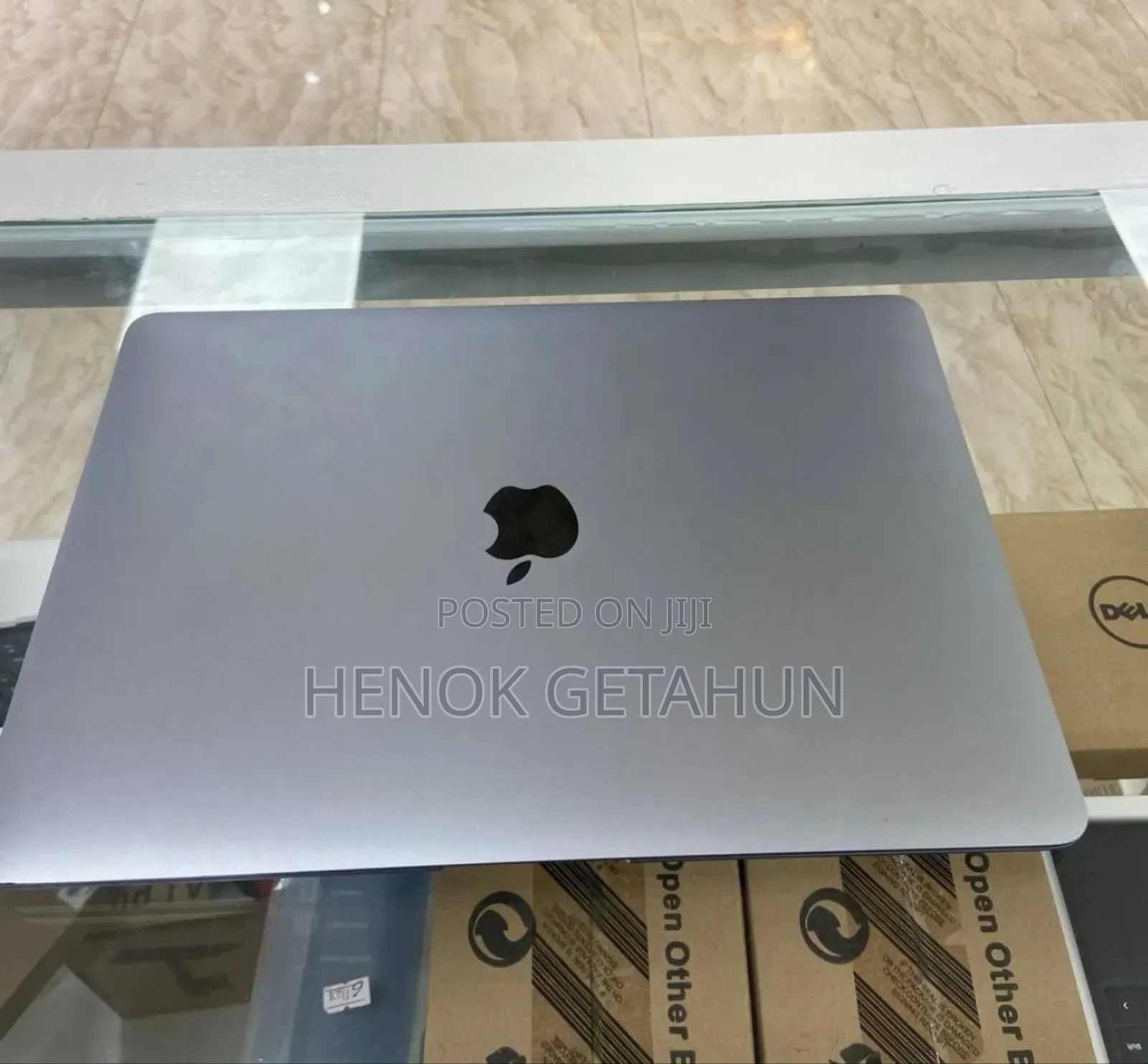 New Laptop Apple MacBook Air 2020 M1 8GB Apple M1 SSD 256GB