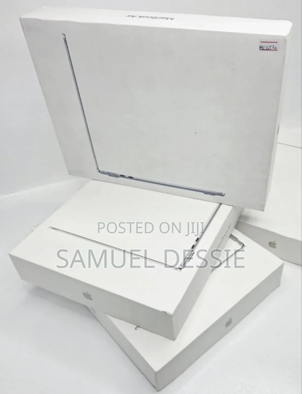 New Laptop Apple MacBook Air 2025 M4 13-Inch 16GB Apple M4 SSD 256GB