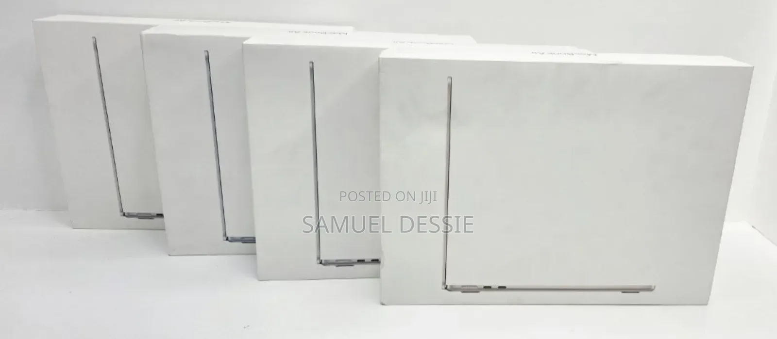 New Laptop Apple MacBook Air 2025 M4 13-Inch 16GB Apple M4 SSD 256GB