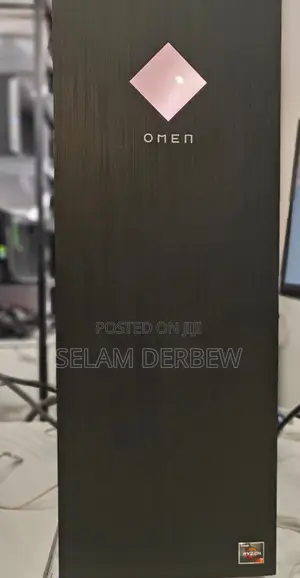 New Desktop Computer HP Omen 880 32GB AMD Ryzen 7 SSD 512GB