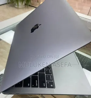 New Laptop Apple MacBook Air 8GB Apple M1 SSD 256GB