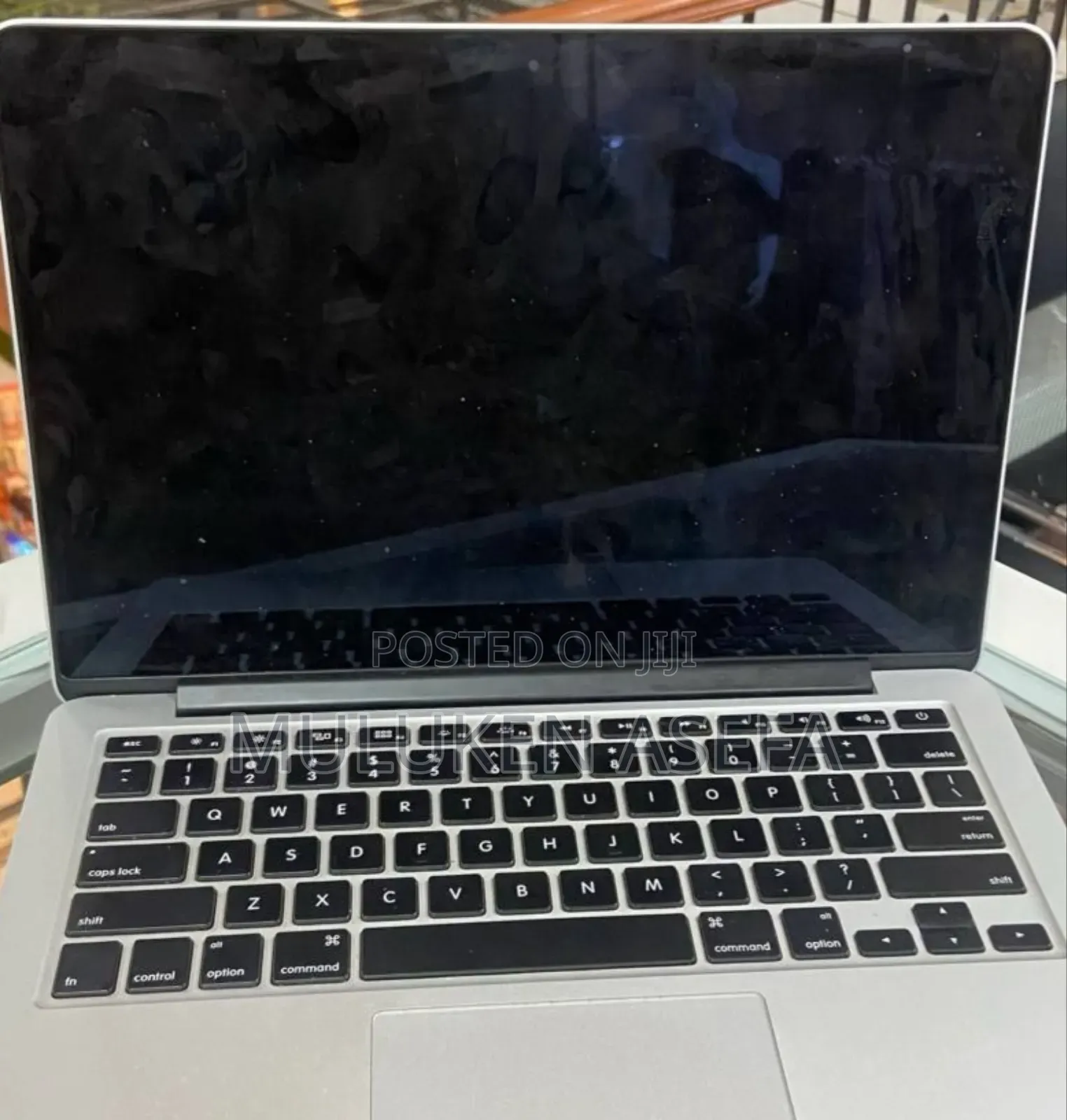 New Laptop Apple MacBook Pro 2015 8GB SSD 128GB