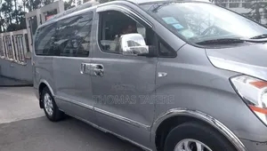 Hyundai Starex 2015 Silver