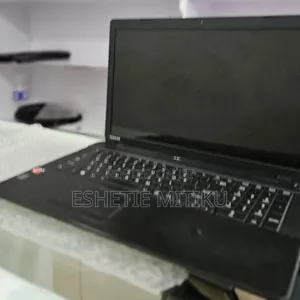 Photo - New Laptop Toshiba Satellite C55 4GB SSD 700GB