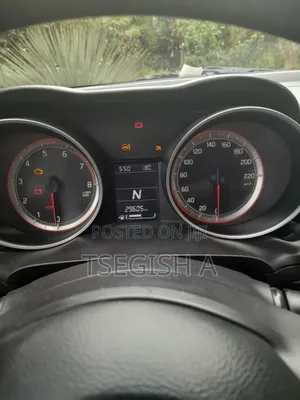Photo - New Suzuki Swift 2022 Gray